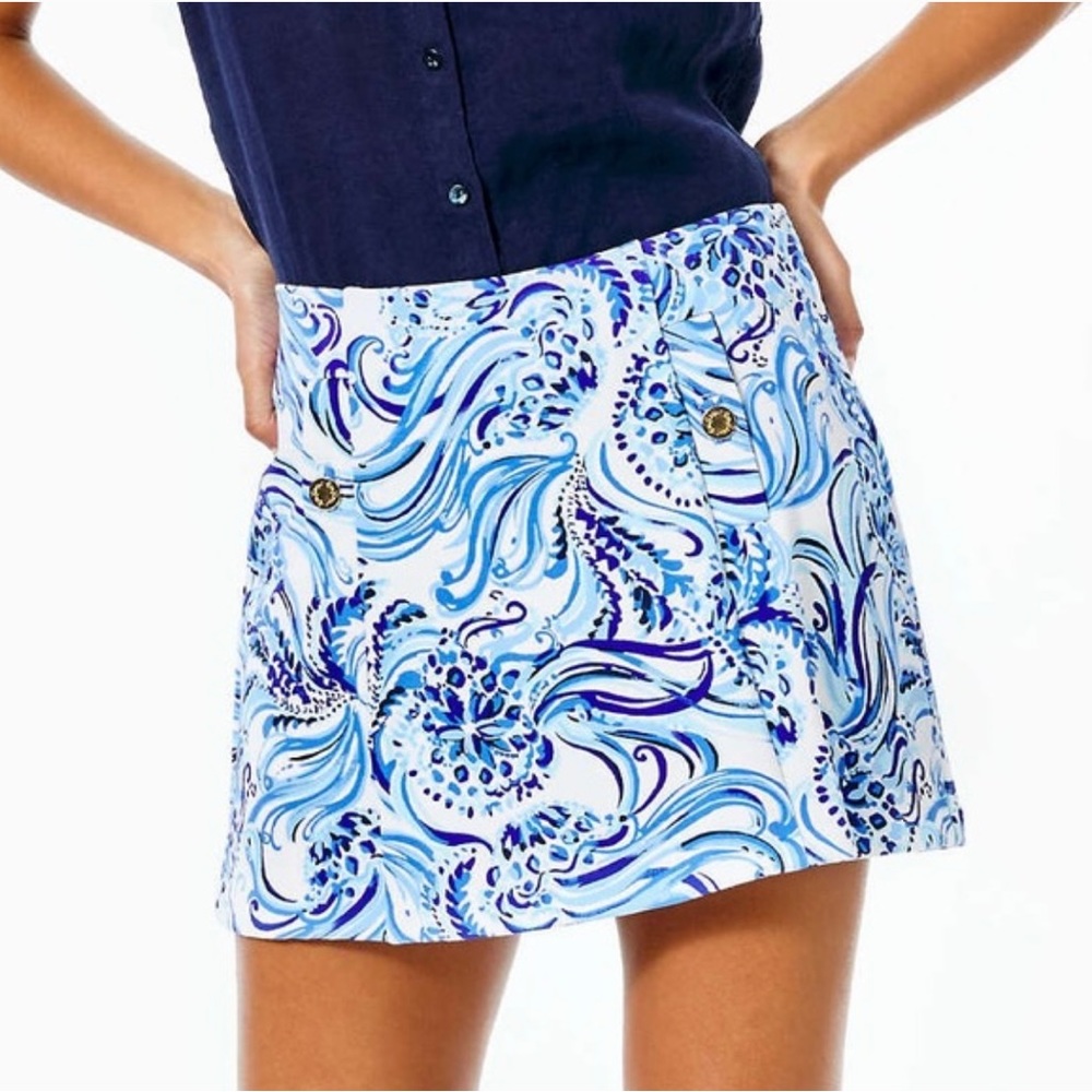 Lilly Pulitzer Blue & White Printed Skort - Picture 4 of 13